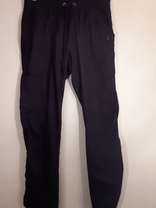 Purple label black scrub pant size small.
